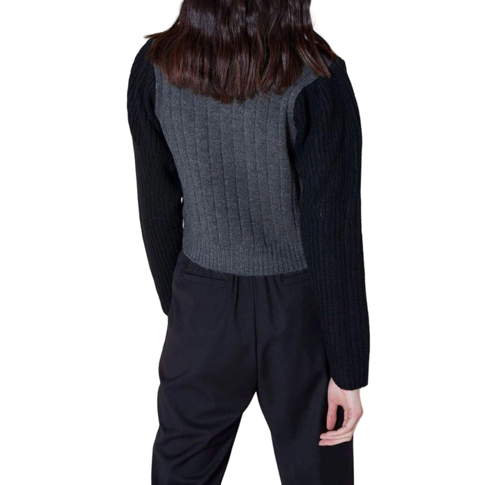 Sweter damski Silvian Heach Tuman klasyczny czarny r. L