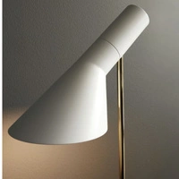 Lampa stołowa Louis Poulsen AJ Mini Anniversary Edition biała designerska
