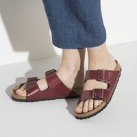 Klapki damskie Birkenstock Arizona ze skórzaną wkładką bordowe r. 41